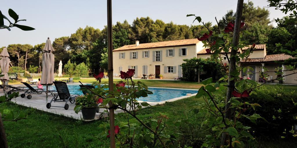 Mas De Lure Bed and Breakfast Salon-de-Provence Buitenkant foto
