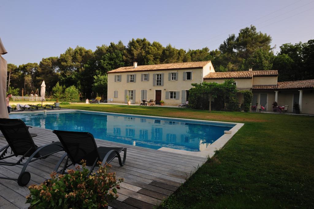 Mas De Lure Bed and Breakfast Salon-de-Provence Buitenkant foto